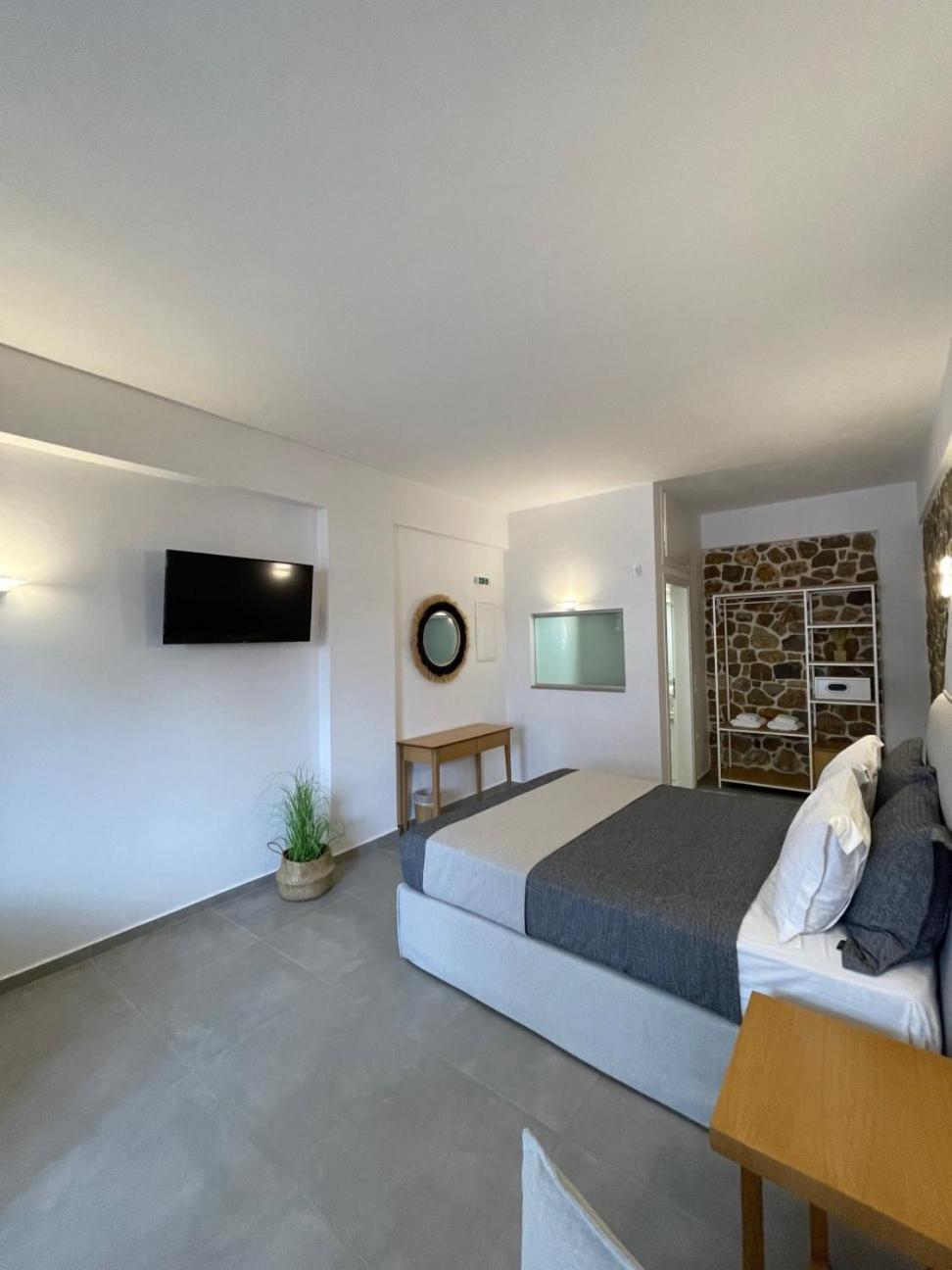 إرميوني Trocadero Luxury Suites المظهر الخارجي الصورة