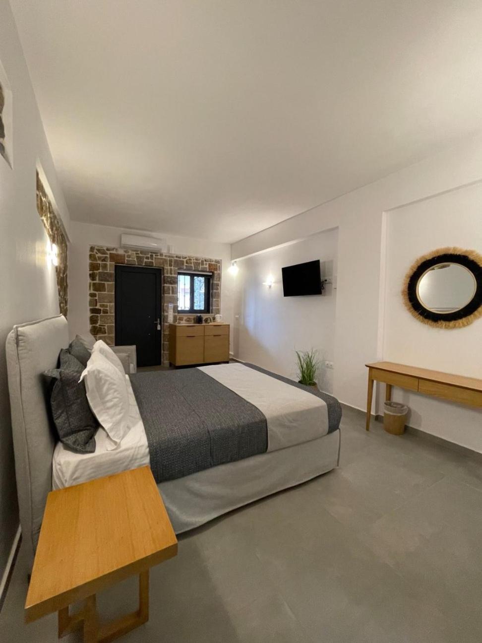 إرميوني Trocadero Luxury Suites المظهر الخارجي الصورة