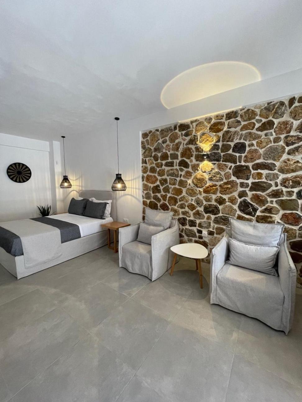 إرميوني Trocadero Luxury Suites المظهر الخارجي الصورة